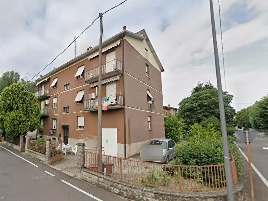 Immagine 13 di Appartamento in vendita  in Via Camillo PrampolinI a Correggio
