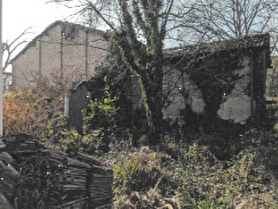 Immagine 8 di Villa in vendita  in Via Garibaldi a San Felice Sul Panaro