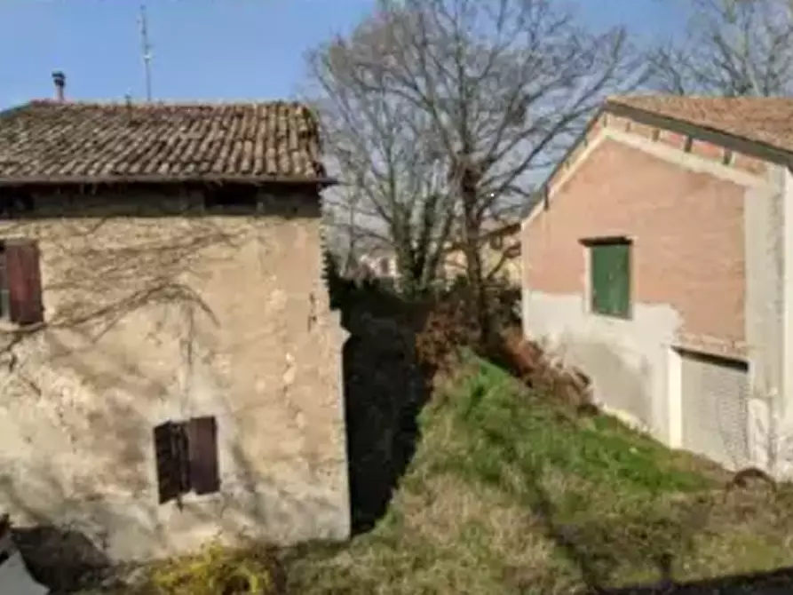 Immagine 10 di Villa in vendita  in Via Garibaldi a San Felice Sul Panaro