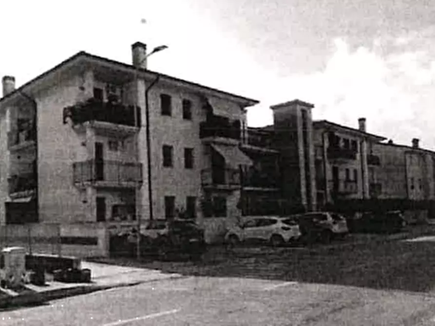 Immagine 4 di Appartamento in vendita  in Via Leonardo da Vinci a Giavera Del Montello