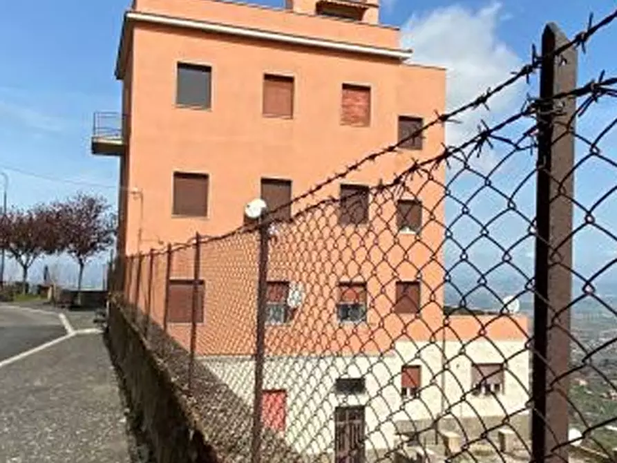 Immagine 2 di Appartamento in vendita  in Viale Cavour a Montecompatri