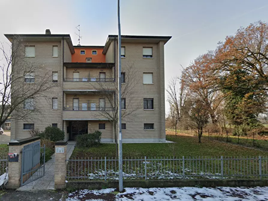 Immagine 6 di Appartamento in vendita  in Via Dei Quercioli a Reggio Nell'emilia