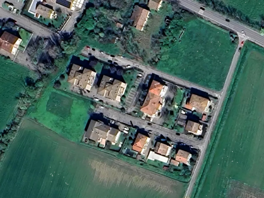 Immagine 13 di Appartamento in vendita  in Via Dei Quercioli a Reggio Nell'emilia