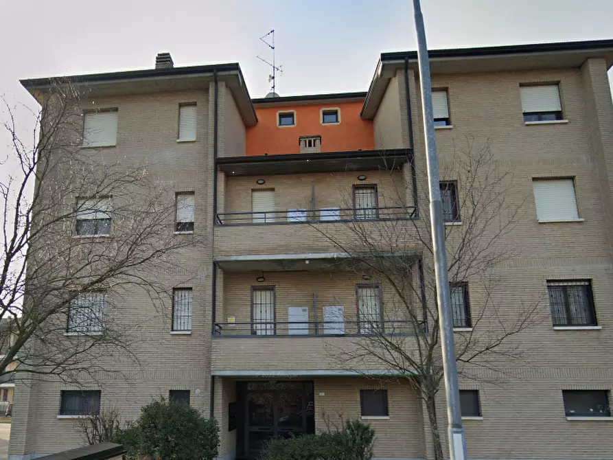 Immagine 16 di Appartamento in vendita  in Via Dei Quercioli a Reggio Nell'emilia