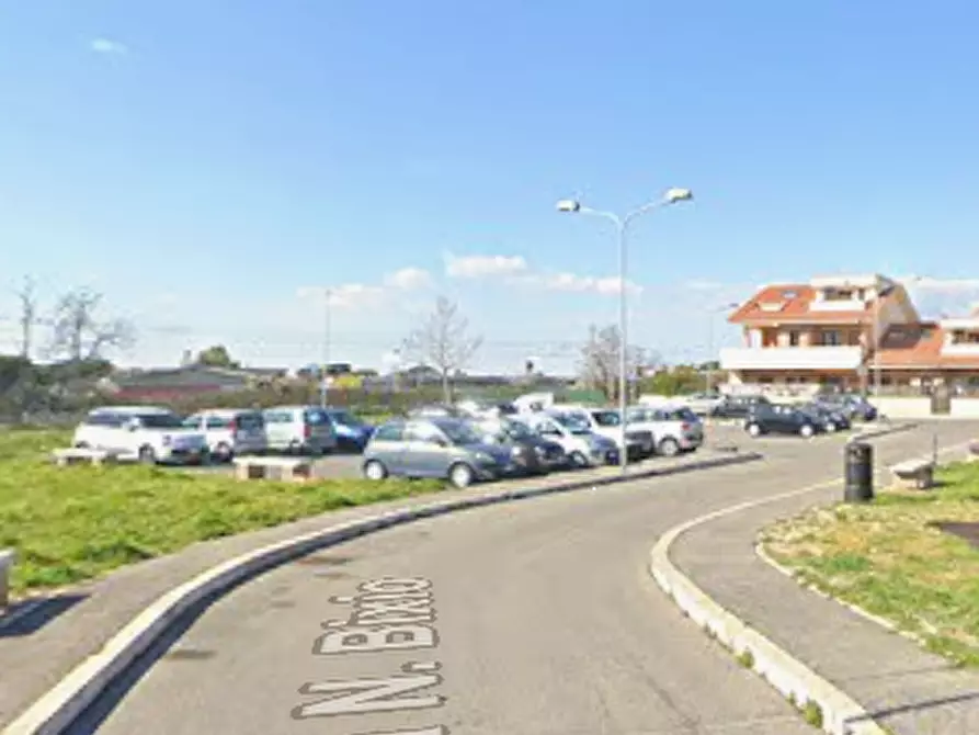 Immagine 7 di Appartamento in vendita  in Via N. Bixio a Marino