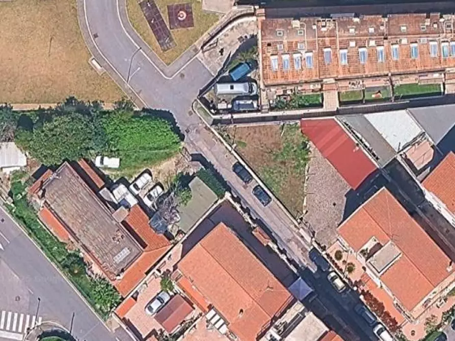 Immagine 1 di Appartamento in vendita  in Via N. Bixio a Marino