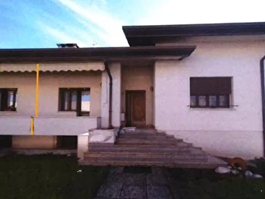 Immagine 2 di Villa in vendita  in Località Cimetta a Codognè