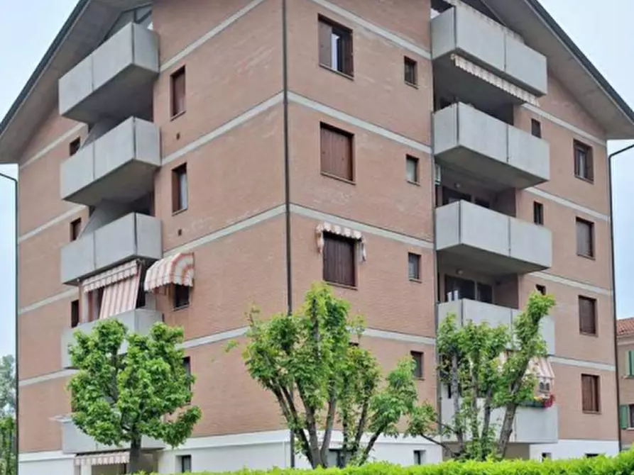 Immagine 9 di Appartamento in vendita  in Via del Cemento a Scandiano