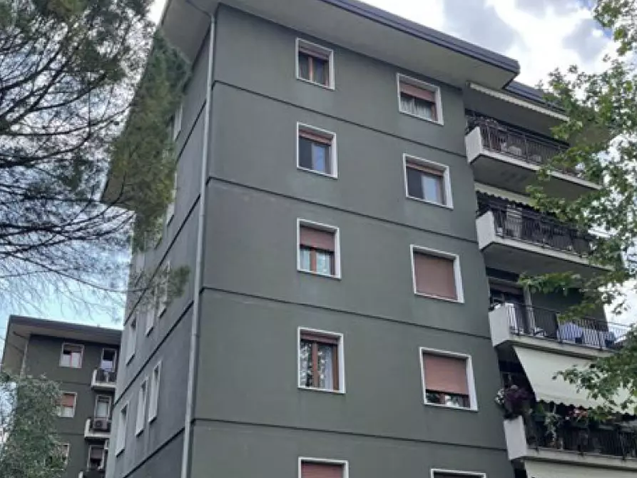 Immagine 5 di Appartamento in vendita  in Via Pier Maria Pennacchi  a Treviso