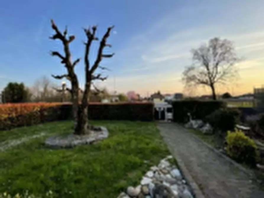 Immagine 12 di Villetta a schiera in vendita  in  Via Chiodo  a Salgareda