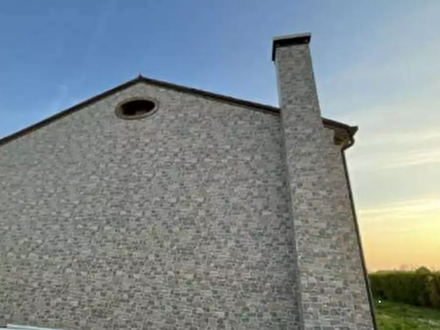 Immagine 6 di Villetta a schiera in vendita  in  Via Chiodo  a Salgareda