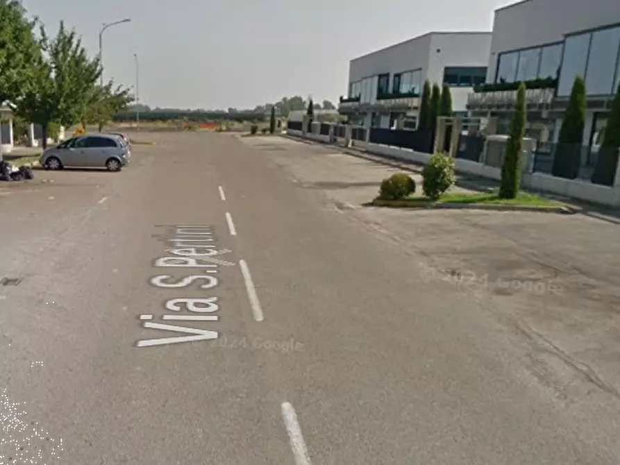 Immagine 12 di Capannone industriale in vendita  in Via Pertini a San Possidonio