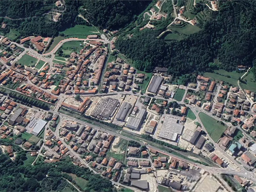 Immagine 8 di Terreno edificabile in vendita  in Via Ludovico Ariosto a Chiampo