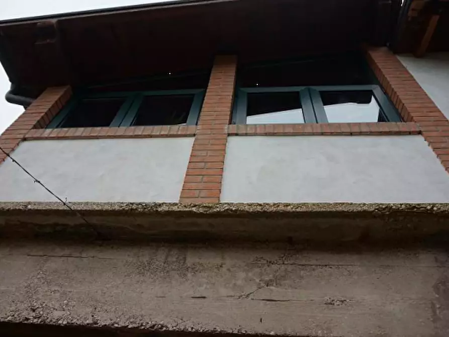 Immagine 10 di Negozio in vendita  in Via Gisbenti a Valli Del Pasubio