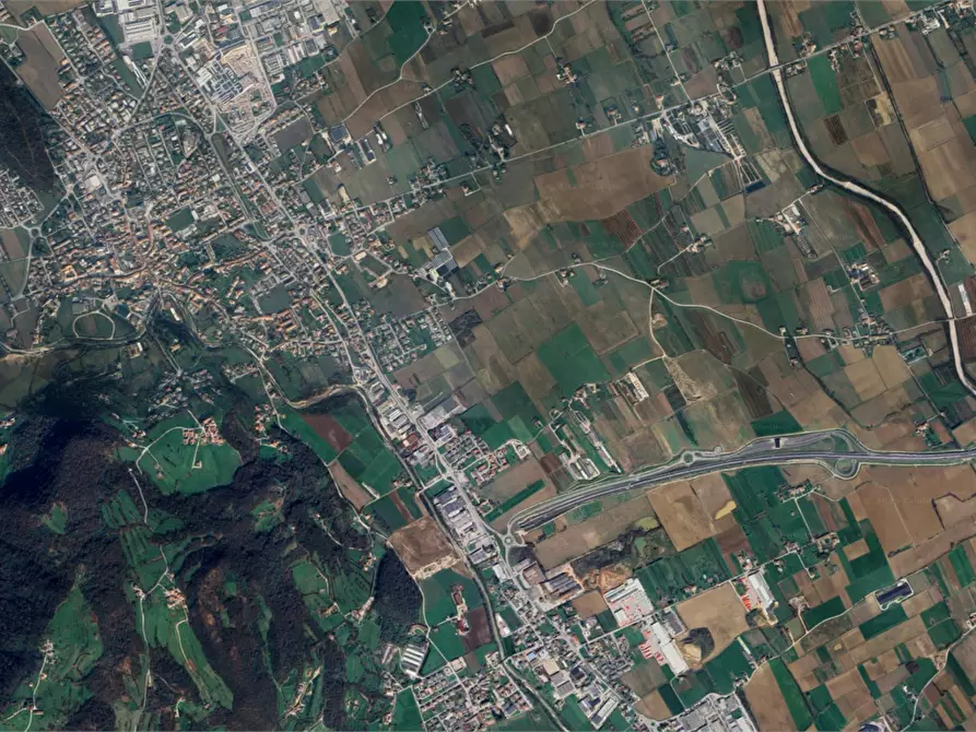 Immagine 14 di Appartamento in vendita  in Via Leonardo da Vinci  a Malo