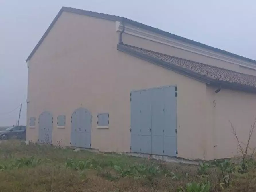 Immagine 13 di Casa indipendente in vendita  in Via Albero a Finale Emilia