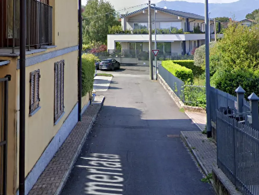 Immagine 14 di Appartamento in vendita  in Via Camerlata a Lurago D'erba