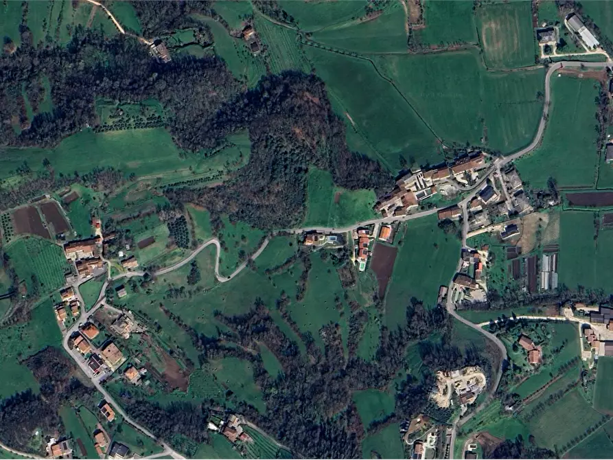 Immagine 17 di Villetta a schiera in vendita  in Via Masieri a Trissino