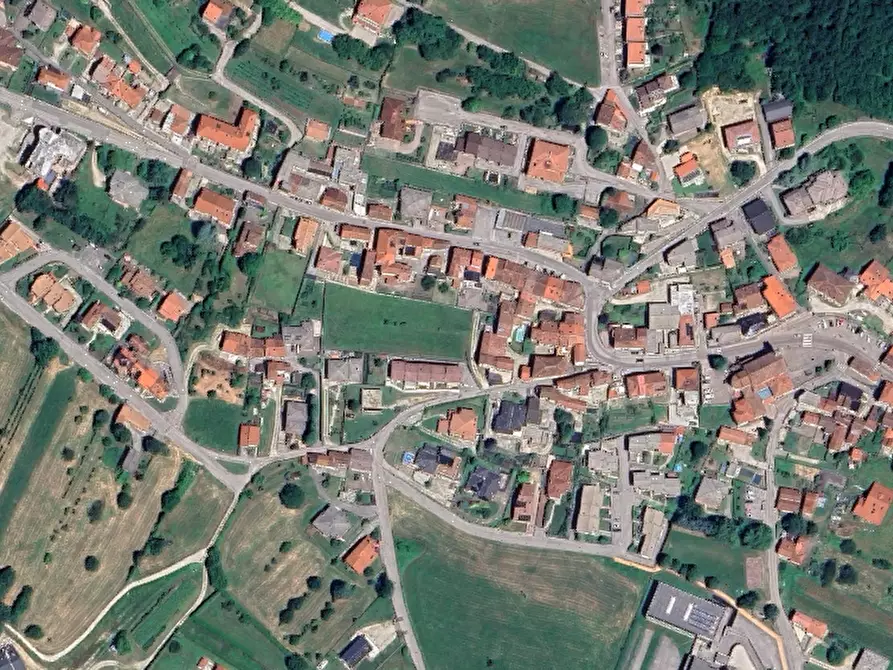 Immagine 11 di Porzione di casa in vendita  in Via Romolo e Rodolfo Mazzacavallo  a Cogollo Del Cengio