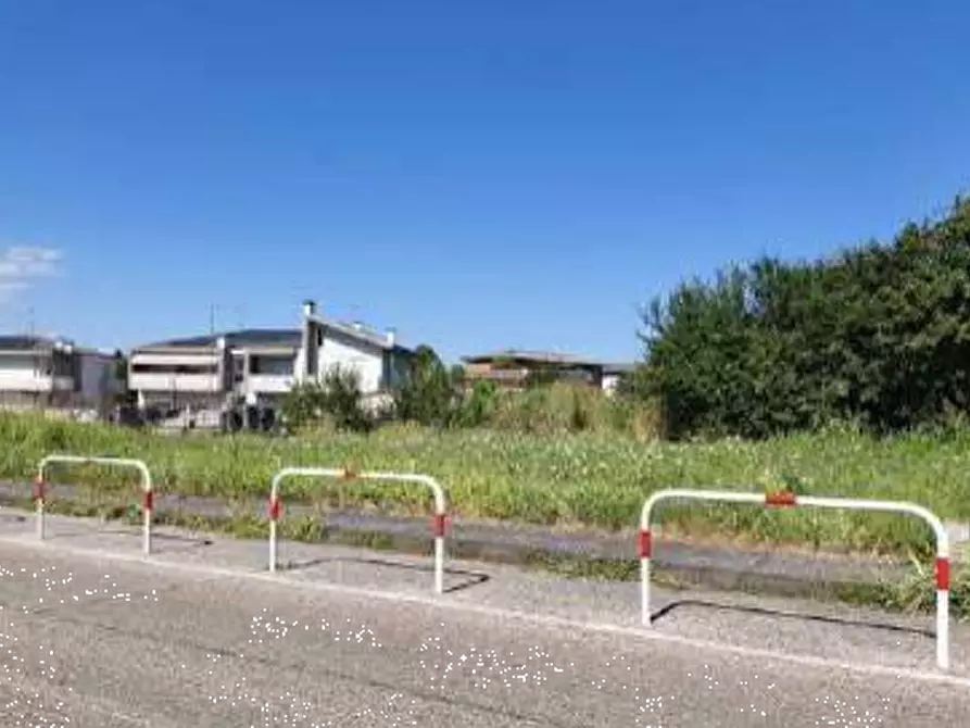 Immagine 4 di Terreno edificabile in vendita  in Via Risorgimento a Sarego