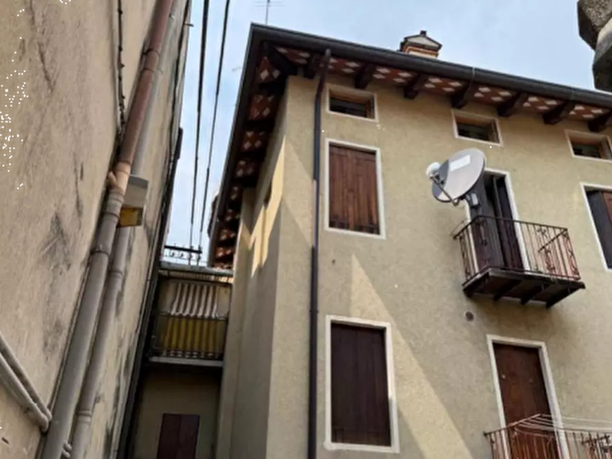 Immagine 7 di Appartamento in vendita  in Vicolo della Giasara  a Schio