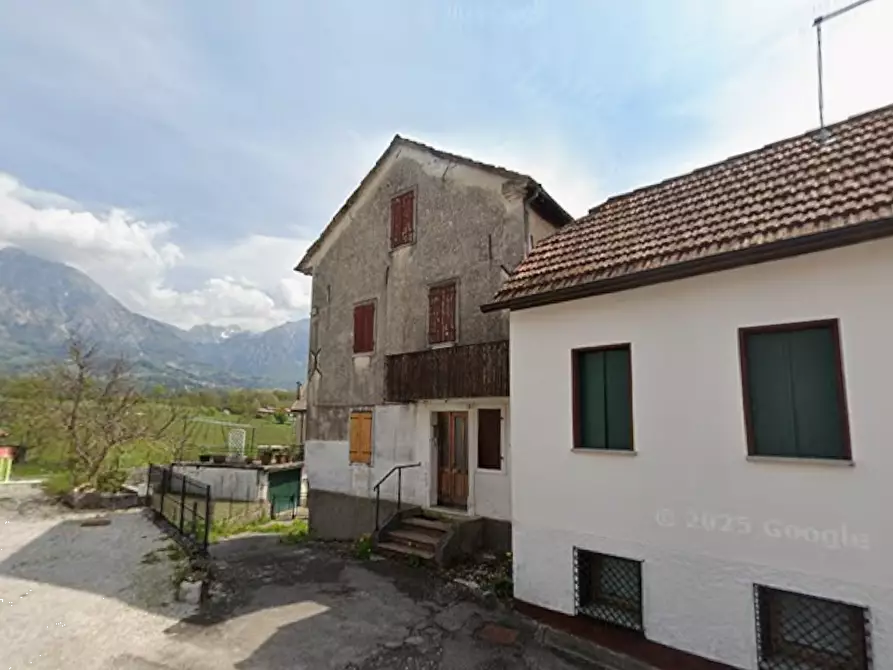 Immagine 19 di Porzione di casa in vendita  in Via Fontana a Alpago