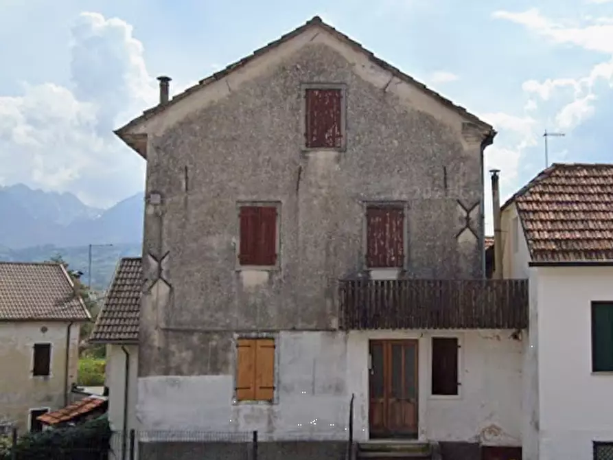 Immagine 21 di Porzione di casa in vendita  in Via Fontana a Alpago