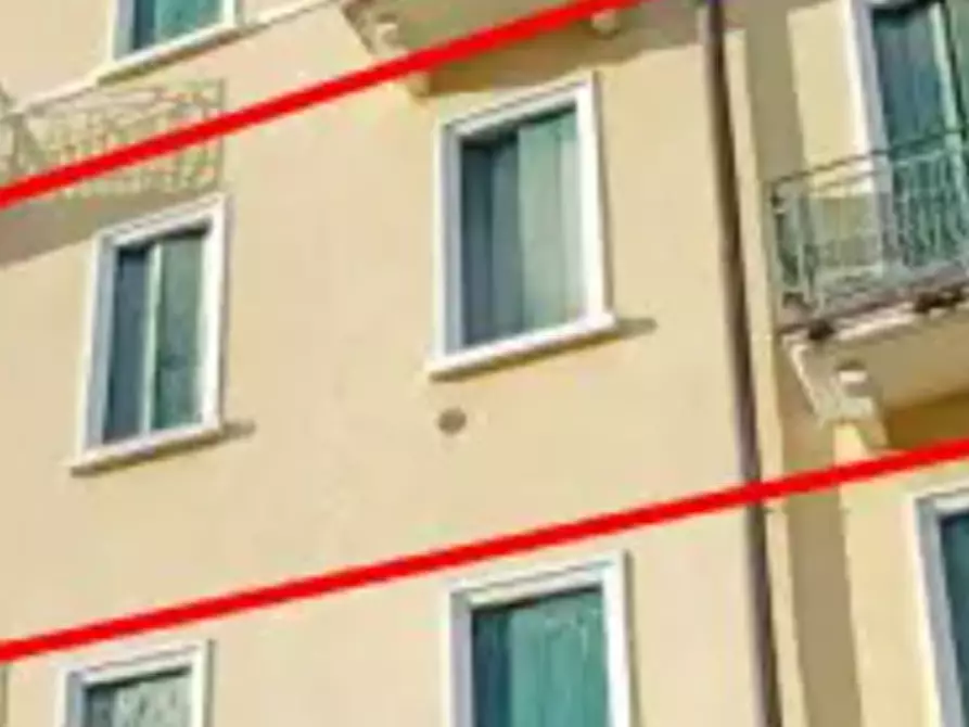 Immagine 2 di Appartamento in vendita  in Via Ferreto de Ferreti a Vicenza