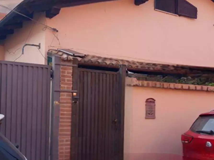 Immagine 2 di Appartamento in vendita  in Via Bonfiglio da Cesena a Roma