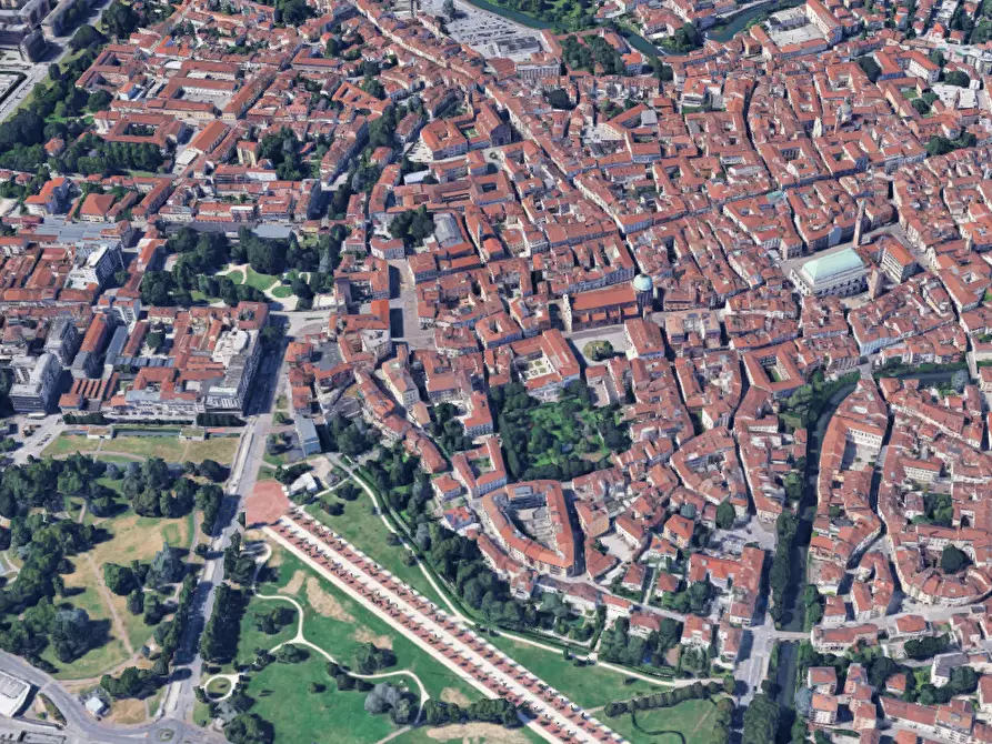 Immagine 9 di Appartamento in vendita  in Galleria del Pozzo Rosso  a Vicenza