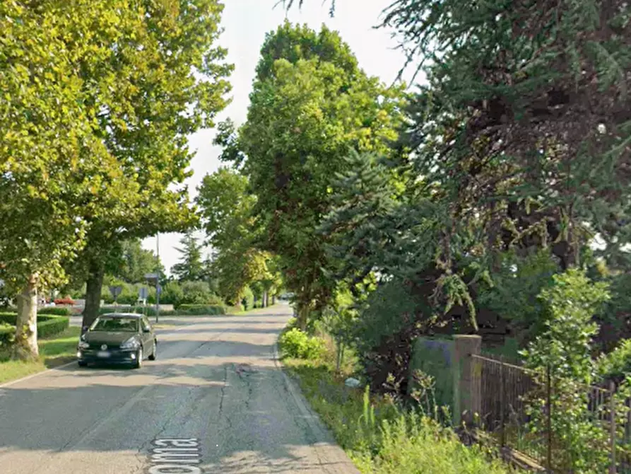 Immagine 9 di Stabile in vendita  in Via Roma a Meldola
