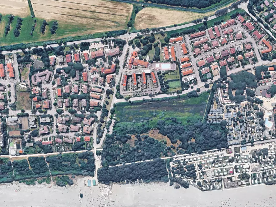 Immagine 9 di Appartamento in vendita  in Viale Giotto a Ravenna