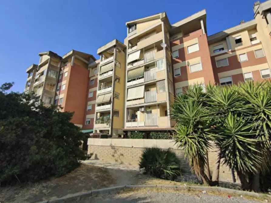 Immagine 2 di Appartamento in vendita  in Viale delle Arti a Pomezia