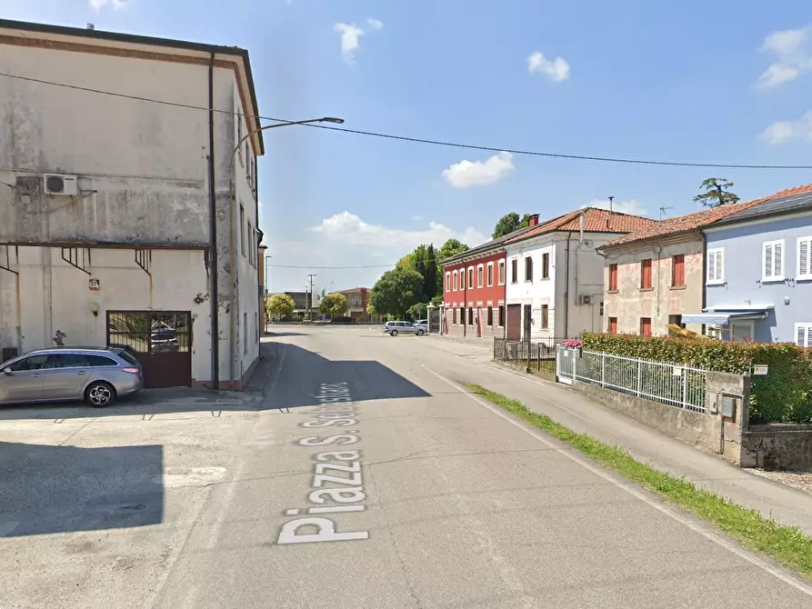 Immagine 18 di Appartamento in vendita  in Piazza San Sebastiano a Badia Polesine