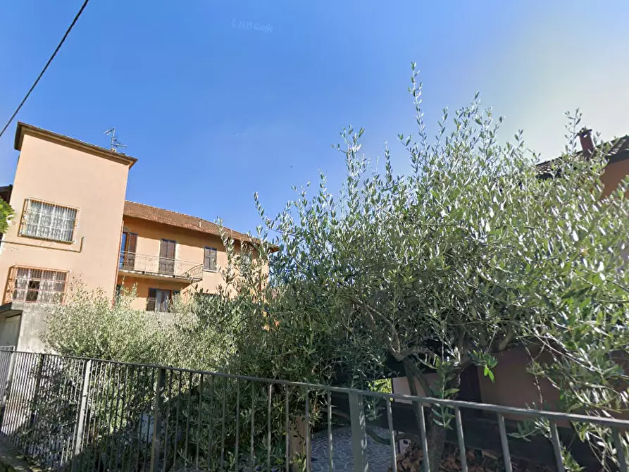 Immagine 12 di Appartamento in vendita  in  Via Brugora a Erba