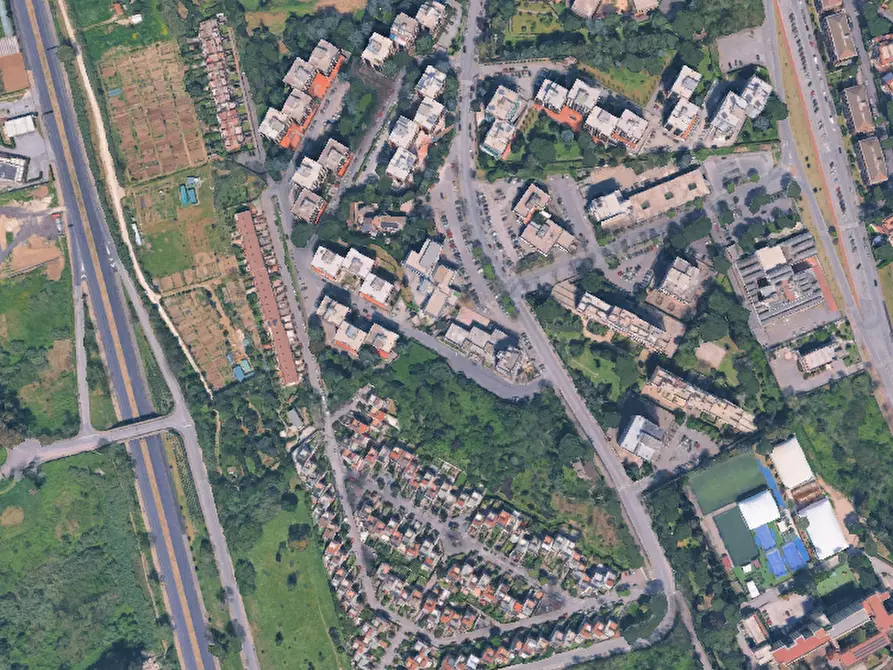 Immagine 3 di Magazzino in vendita  in Via Ambrogio Fusinieri a Roma