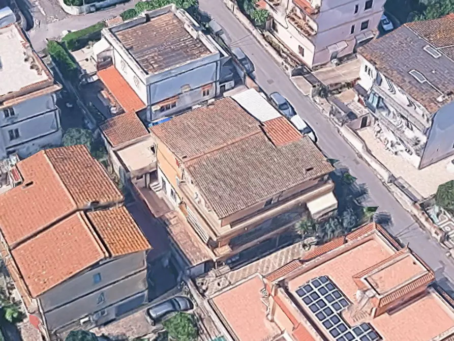 Immagine 9 di Appartamento in vendita  in Via Casatenovo  a Roma