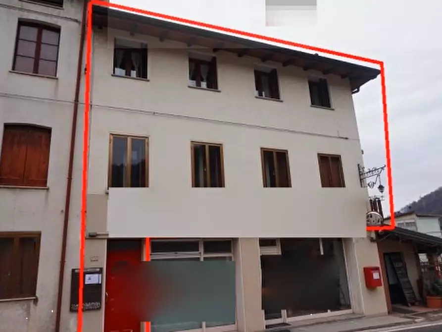 Immagine 1 di Porzione di casa in vendita  in Via Gisbenti a Valli Del Pasubio