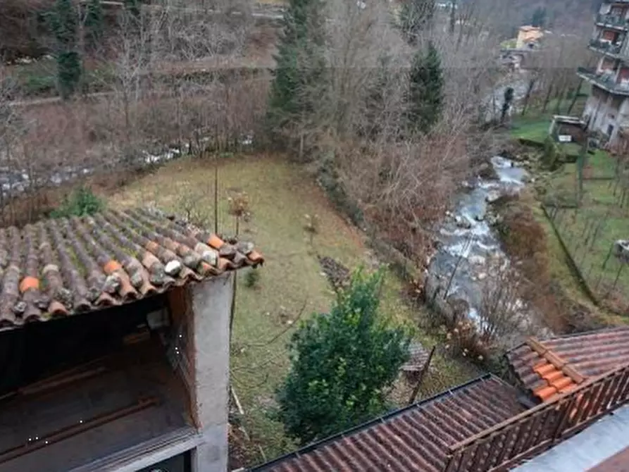 Immagine 10 di Porzione di casa in vendita  in Via Gisbenti a Valli Del Pasubio