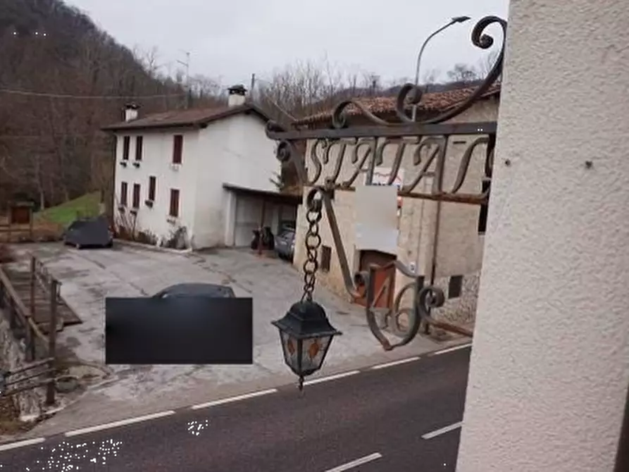 Immagine 13 di Porzione di casa in vendita  in Via Gisbenti a Valli Del Pasubio