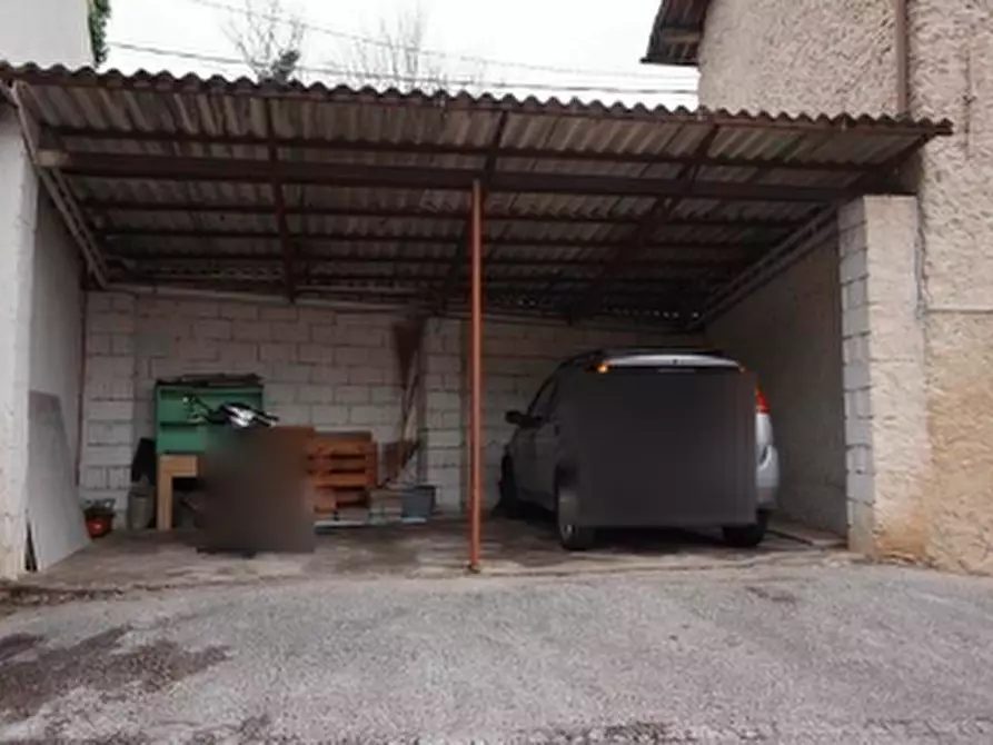 Immagine 21 di Porzione di casa in vendita  in Via Gisbenti a Valli Del Pasubio