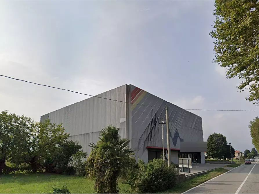 Immagine 4 di Capannone industriale in vendita  in via Europa a Sarcedo