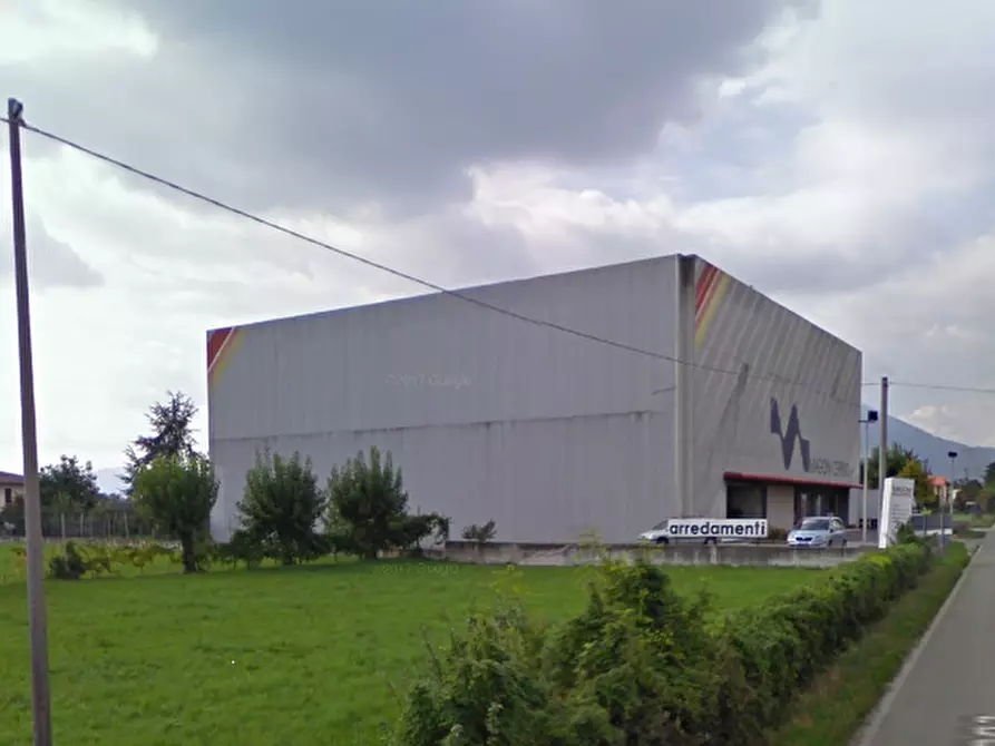 Immagine 8 di Capannone industriale in vendita  in via Europa a Sarcedo