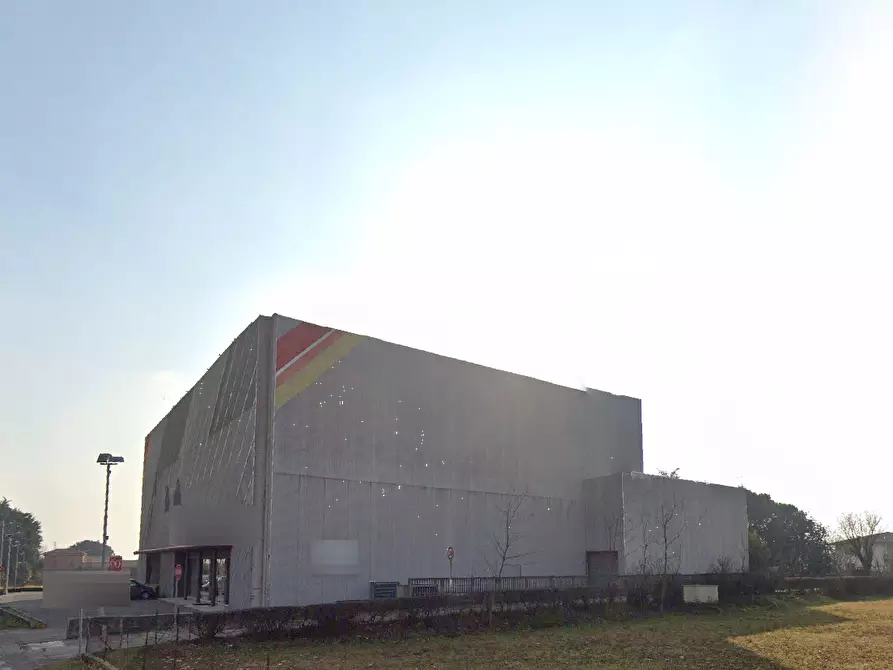 Immagine 11 di Capannone industriale in vendita  in via Europa a Sarcedo