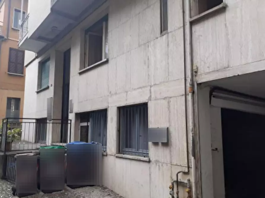 Immagine 2 di Appartamento in vendita  in Via Vincenzo Dandolo a Varese