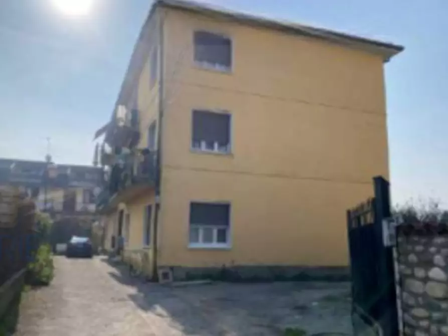 Immagine 1 di Appartamento in vendita  in Via L. Gigli a Rovato