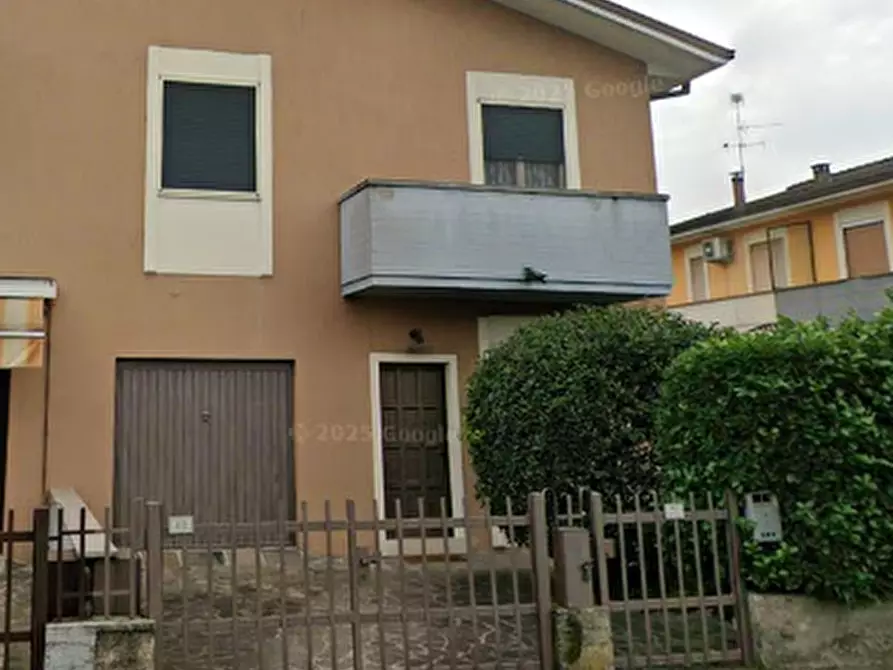 Immagine 4 di Appartamento in vendita  in Via Internazionale a Orzinuovi