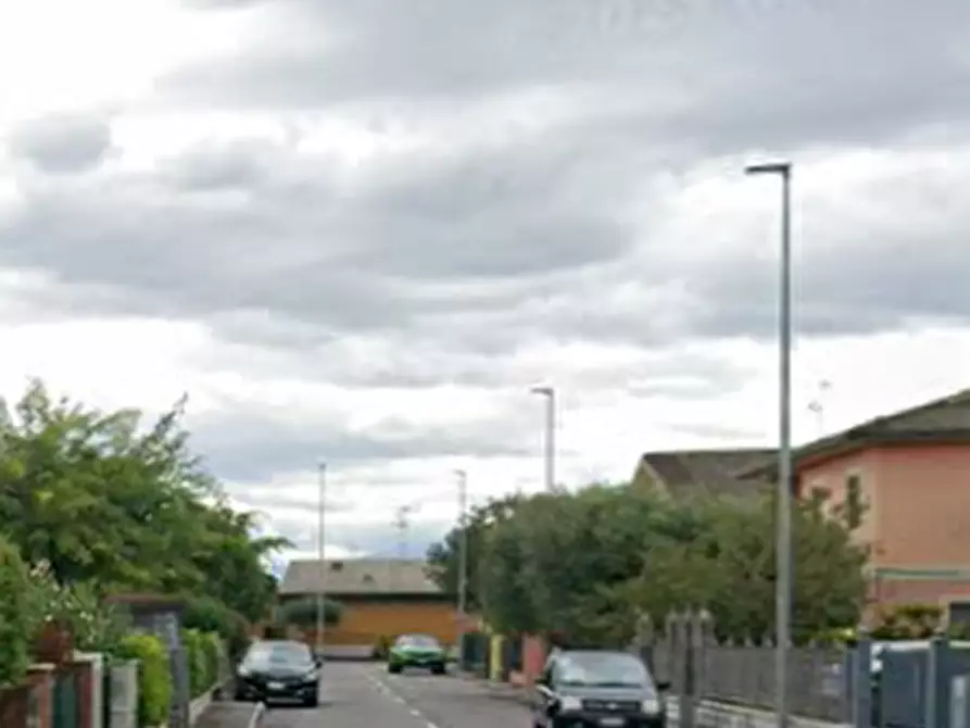 Immagine 8 di Villa in vendita  in Via Bravi a Leno