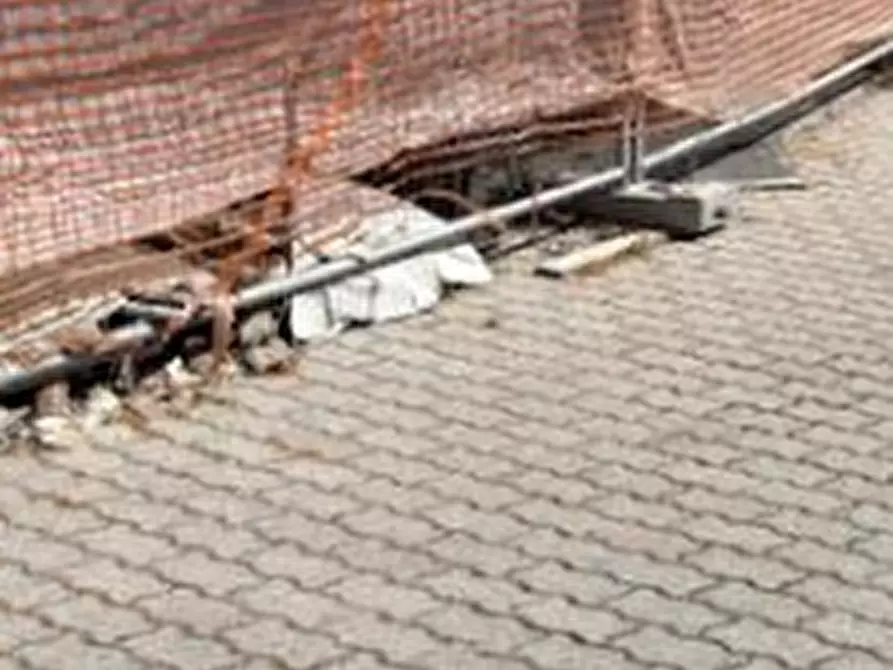 Immagine 2 di Posto auto in vendita  in  Viale Leonardo da Vinci  a Ravenna