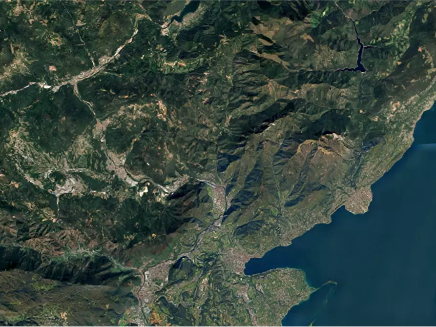 Immagine 19 di Appartamento in vendita  in Via dei Portici a Provaglio Val Sabbia